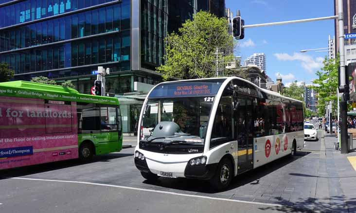 Skybus Optare Solo SR 121